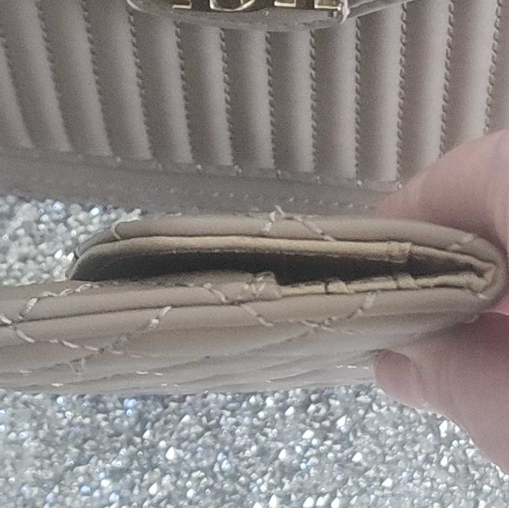 Badgley Mischka SET taupe bag and wallet, vegan leather. NWOT - Picture 16 of 17